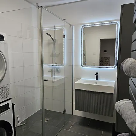 Stadtoase Ansfelden Apartman *